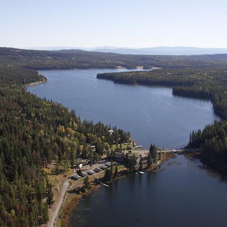 Lac Le Jeune Resort & Nature Centre 坎卢普斯 外观 照片