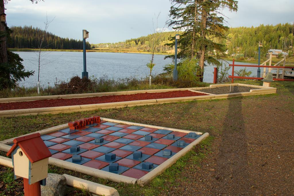 Lac Le Jeune Resort & Nature Centre 坎卢普斯 外观 照片