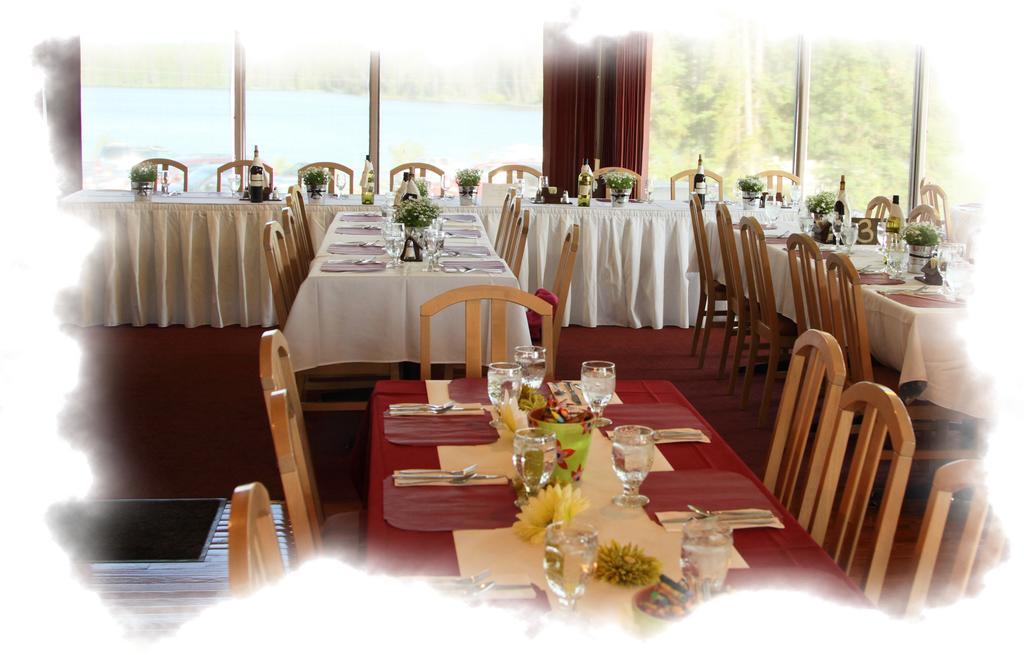 Lac Le Jeune Resort & Nature Centre 坎卢普斯 外观 照片