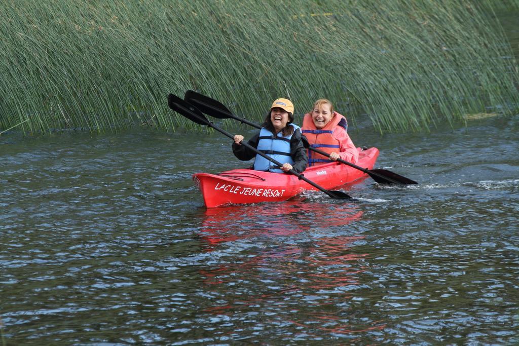 Lac Le Jeune Resort & Nature Centre 坎卢普斯 外观 照片